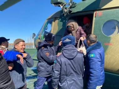 16 тысяч казахстанцев эвакуированы из-за паводков
