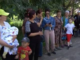 В Алматинской области жители жалуются на опасный перекресток