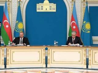 Азербайджан и Казахстан договорились о создании высшего межгоссовета