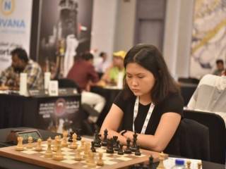 Бибисара Асаубаева заняла первое место на фестивале по шахматам в Абу-Даби