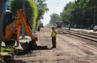 «Не дают работать!»: Подрядчик винит местных жителей в затяжном ремонте дороги