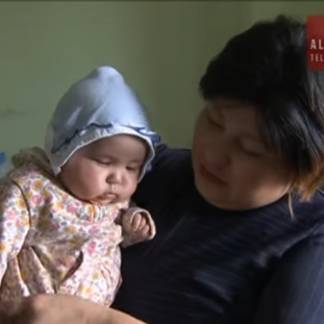 Многодетная мать обвинила врачей в халатности в Алматинской области