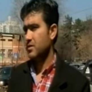 Беженец из Сирии хочет получить статус беженца в Алматы