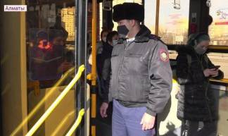 Штрафовать, высаживать - нельзя помиловать: мониторинг усилен в общественном транспорте Алматы
