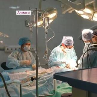 Онкохирурги Алматы провели операцию по удалению части языка