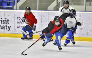 Хоккеистки алматинского клуба «Айсулу» завершили свой длительный учебно-тренировочный сбор