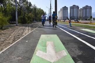 82 километра составляет протяженность обустроенной велоинфраструктуры Алматы