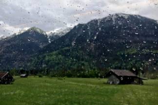 Дождь и гроза ожидаются в горах Алматы