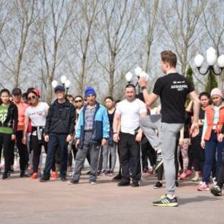 В рамках народной спортивной инициативы «Другой ты!» Алматы Марафон возобновляет открытые беговые тренировки