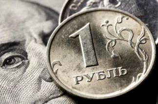 Эксперты рассказали, будет ли падать российский рубль