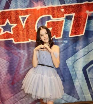 Юная казахстанская исполнительница Данэлия Тулешова прошла в полуфинал мирового шоу America’s Got Talent