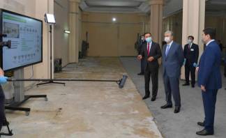 Касым-Жомарт Токаев посетил Дом социальных услуг в Алматы