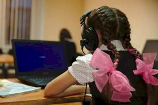 Казахстанские школьники учились на удаленке дольше, чем в Европе и ЕАЭС