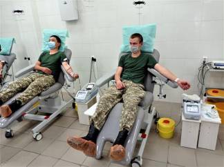 Пятьдесят литров крови за год сдают воспитанники алматинской Военно-технической школы