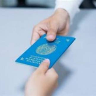 В РК скоро начнут выдавать паспорта и удостоверения личности на латинице