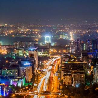 В Алматы за счет экономии бюджета дополнительно построят дороги и отремонтируют линии освещения