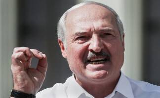 Лукашенко попросил дать ему «протянуть хоть пять лет»