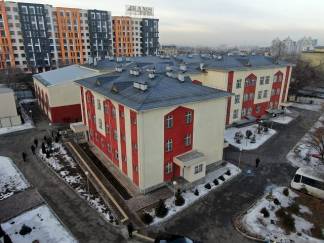 Новое студенческое общежитие Университета имени Кунаева находится в шаговой доступности от учебных аудиторий