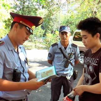 В Алматы усилено патрулирование жилых дворов
