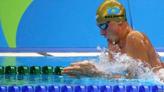 Алматинский пловец Дмитрий Баландин завоевал золотую и серебряную награды на открытом чемпионате США