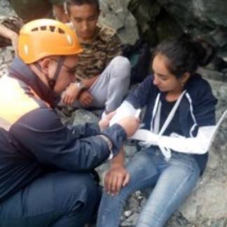 Двое подростков получили травмы гуляя в горах Алматы