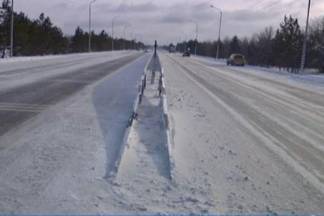 Предприятие в Алматинской области оштрафовали за неубранный снег на дорогах