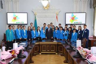 Призеров международных и республиканских олимпиад и конкурсов чествовали в Алматы