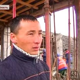 Рабочие заявили о двух пострадавших при строительстве школы в Алматинской области