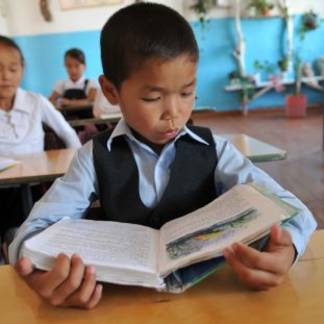 Сколько стоит собрать ребенка в школу в Алматы