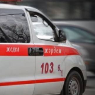 Мужчина спрыгнул с восьмого этажа в Алматы