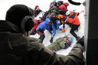 В сложных условиях алматинские спасатели не могут найти и спасти свои зарплаты