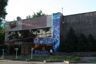 Вокруг Дома кино в Алматы разгорается скандал
