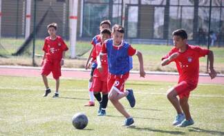 В Алматы открылась бесплатная футбольная секция для детей из многодетных и малообеспеченных семей