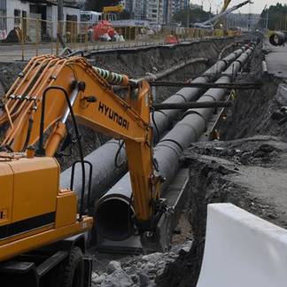Аким Алматы поручил ускорить темпы реконструкции инженерных сетей города