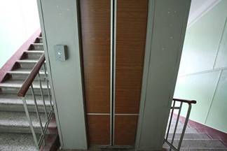 В Петропавловске половина лифтов нуждается в замене или ремонте