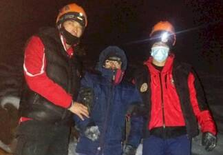Замерзающего мужчину спасли на Шымбулаке