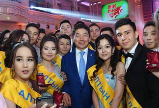 В Алматы состоялся ежегодный фестиваль выпускников «Жас тулек-2019»