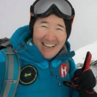 Казахстанский альпинист покорил вершину горы Эльбрус