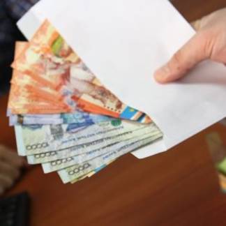 Алматинских работодателей будут штрафовать за задержку зарплаты